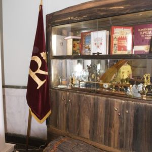 82